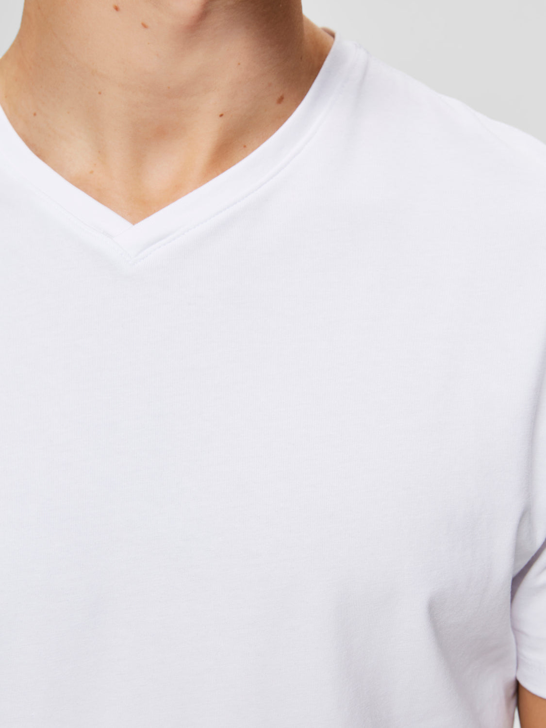 Pima V-Neck T-Skjorte - Hvit/ Bright White